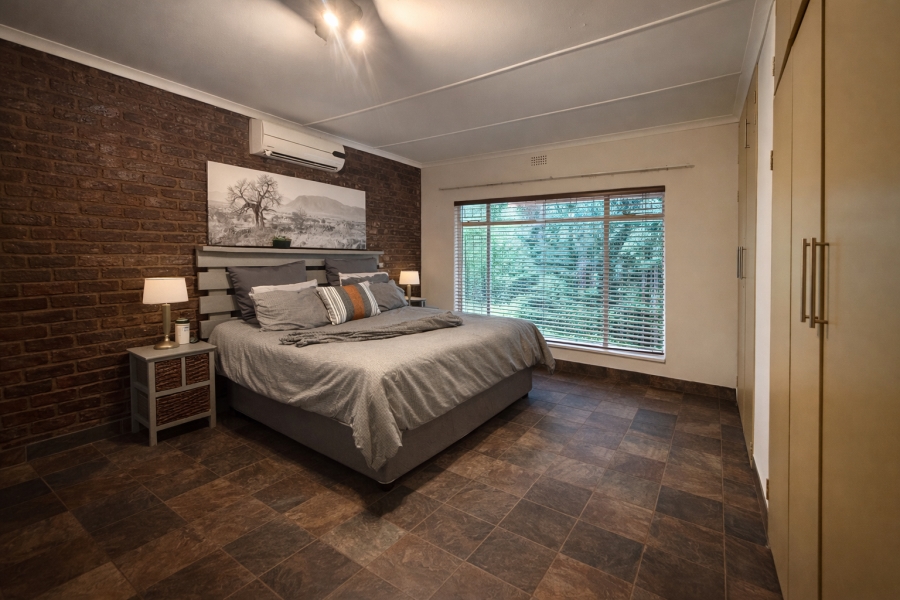 4 Bedroom Property for Sale in Protea Park North West